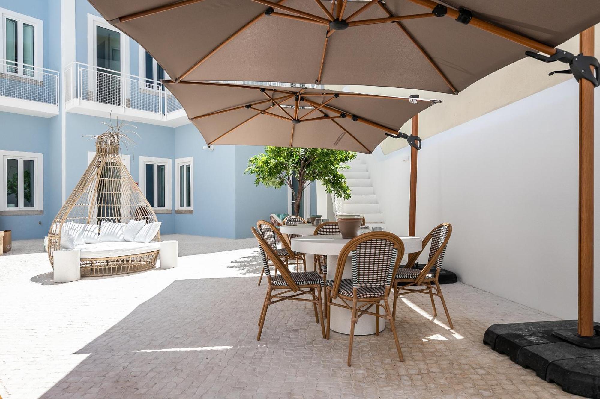 Dona Simone Boutique Suites & Studios - By @ Rita'S Place Faro Luaran gambar